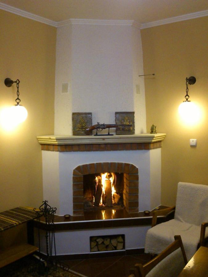 Hotel Pid Skeleyu Łazieszczina Zewnętrze zdjęcie